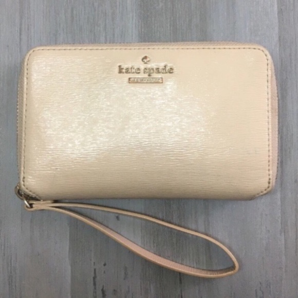 kate spade Handbags - Kate Spade wallet
